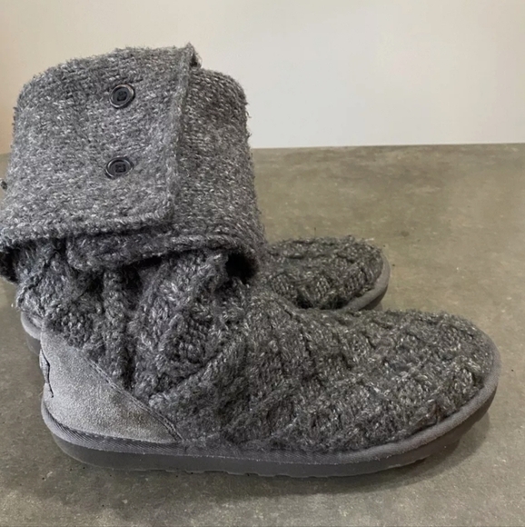 UGG Gray Knit Lattice Cardy Button Boots Size 7 - Picture 3 of 11